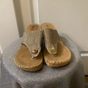 White Mountain Wedges - Size 7.5